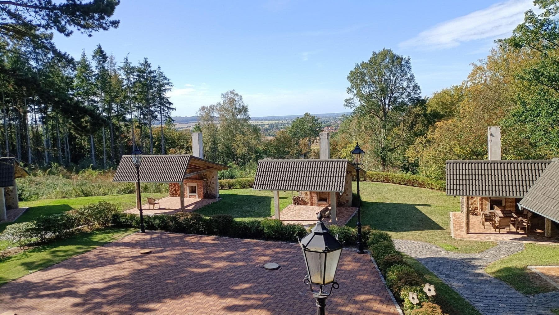 Predaj nebytového priestoru 5.560 m², Bad Nenndorf, Dolné Sasko Predaj nebytového priestoru 5.560 m², Bad Nenndorf, Dolné Sasko