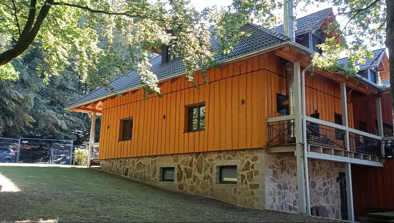 Predaj nebytového priestoru 5.560 m², Bad Nenndorf, Dolné Sasko Predaj nebytového priestoru 5.560 m², Bad Nenndorf, Dolné Sasko