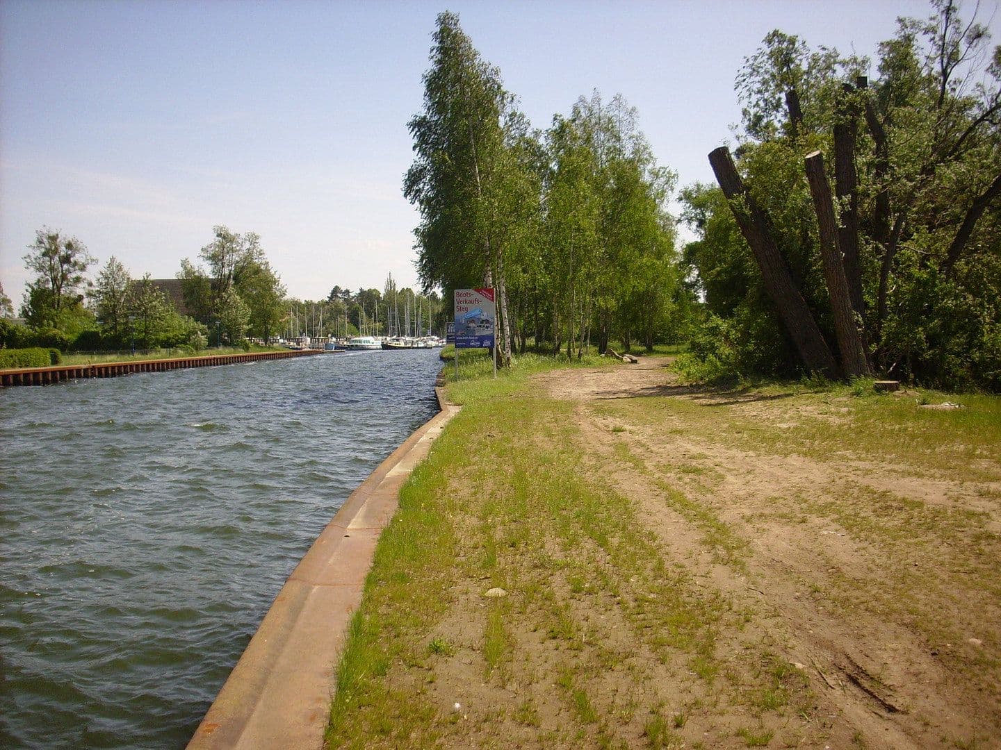 Predaj pozemku 671 m², Inselstraße, Rechlin, Meklenbursko-Predpomoransko Predaj pozemku 671 m², Inselstraße, Rechlin, Meklenbursko-Predpomoransko