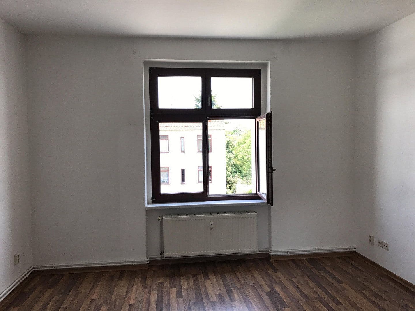 Prenájom bytu 3-izbový 74 m², Lübecker Str. 83, Magdeburg, Sasko-Anhaltsko Prenájom bytu 3-izbový 74 m², Lübecker Str. 83, Magdeburg, Sasko-Anhaltsko