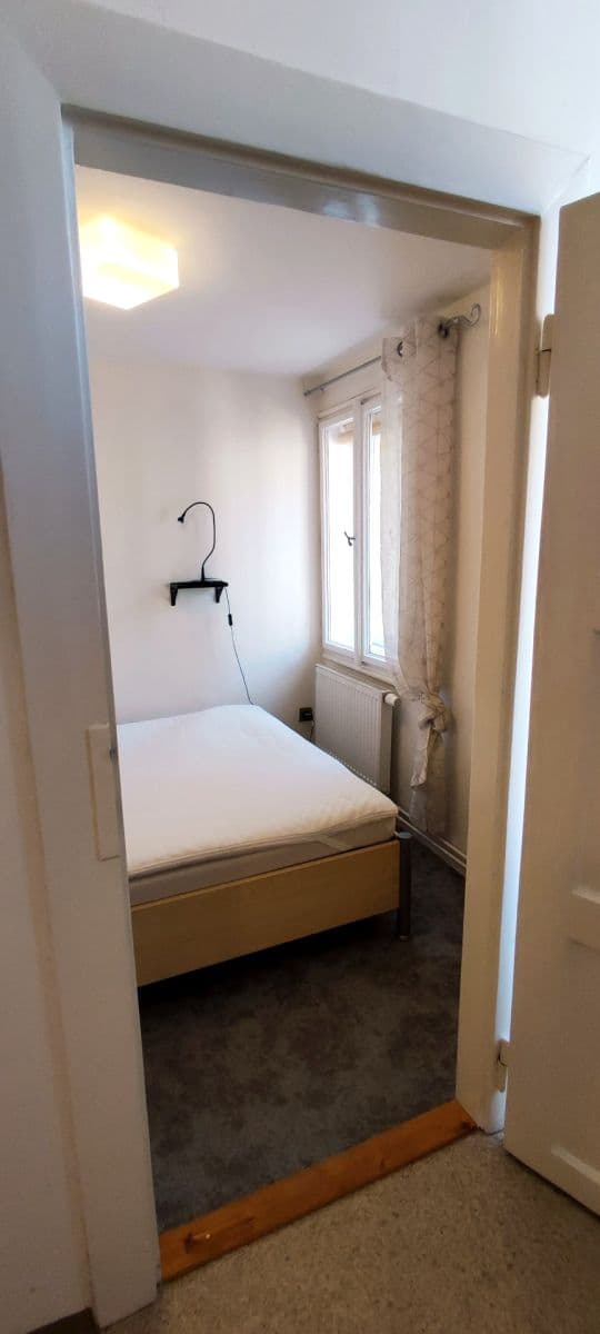Prenájom bytu 2-izbový 60 m², Vinohradská, Praha, Praha Prenájom bytu 2-izbový 60 m², Vinohradská, Praha, Praha