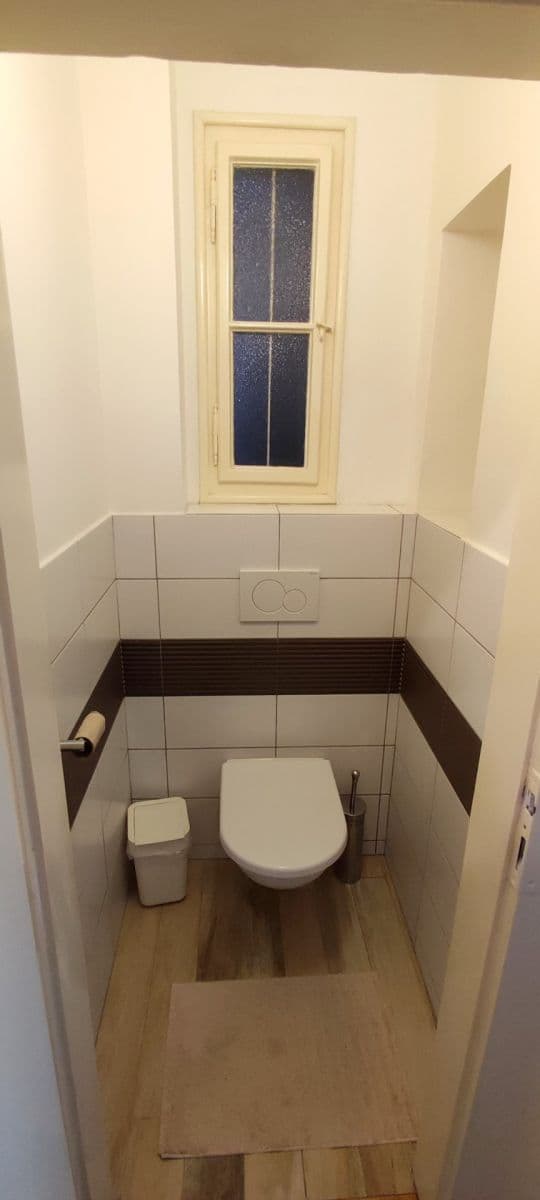 Prenájom bytu 2-izbový 60 m², Vinohradská, Praha, Praha Prenájom bytu 2-izbový 60 m², Vinohradská, Praha, Praha