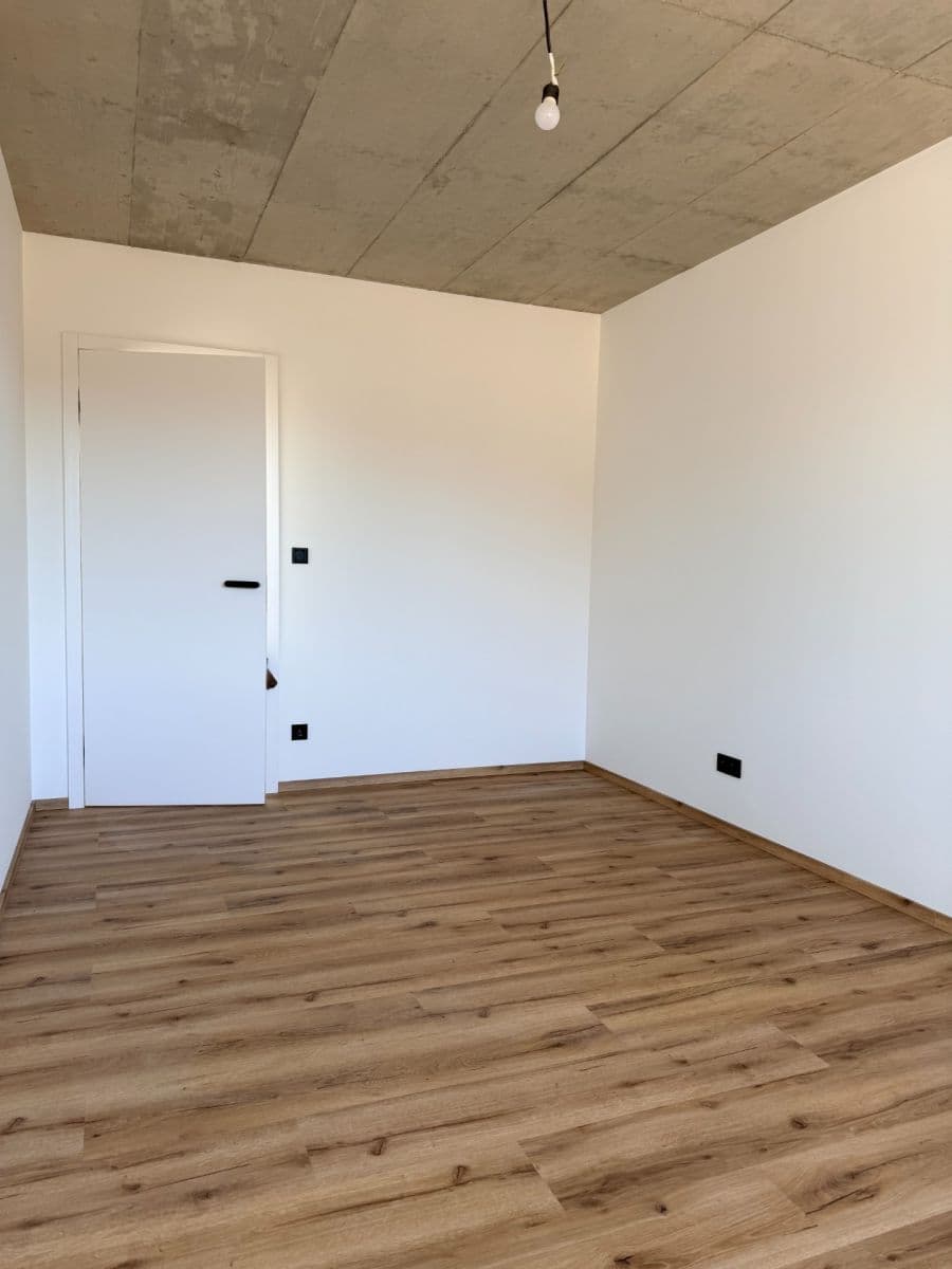 Predaj domu 190 m², pozemok 900 m², Skalky, Rebešovice, Jihomoravský kraj Predaj domu 190 m², pozemok 900 m², Skalky, Rebešovice, Jihomoravský kraj