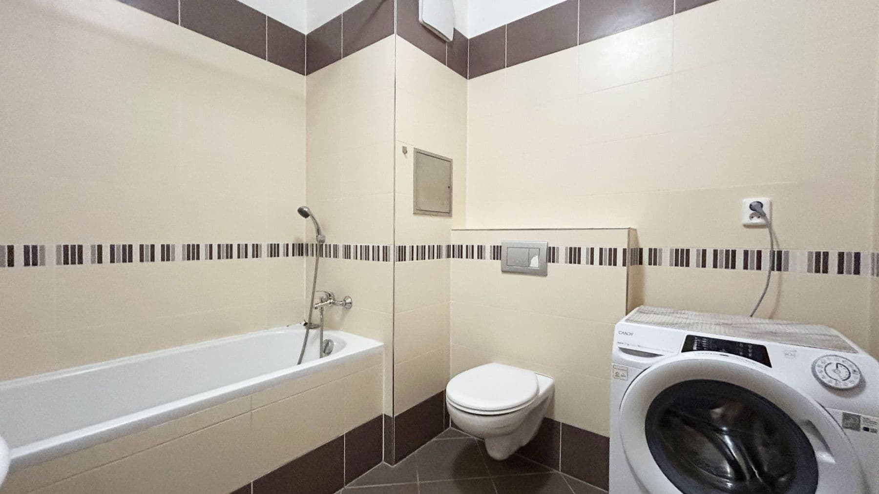 Prenájom bytu 2-izbový 57 m², Pavla Beneše, Praha, Praha Prenájom bytu 2-izbový 57 m², Pavla Beneše, Praha, Praha