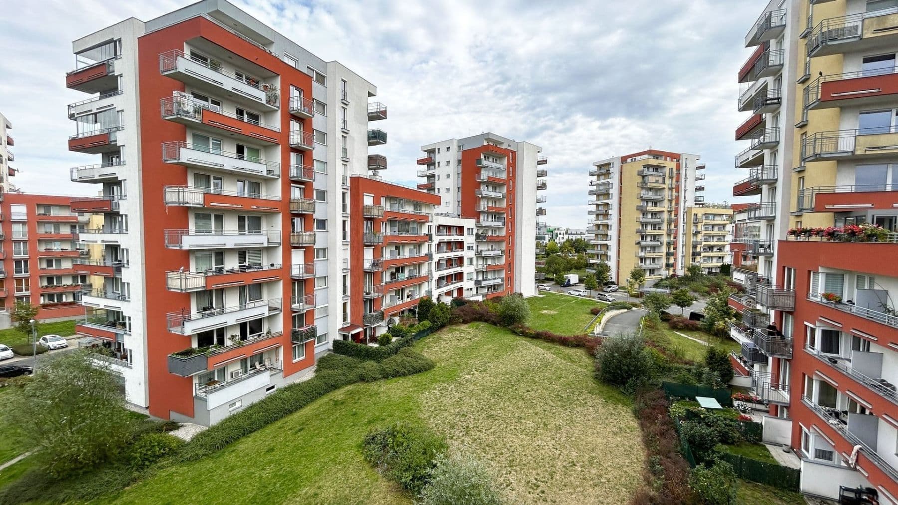 Prenájom bytu 2-izbový 57 m², Pavla Beneše, Praha, Praha Prenájom bytu 2-izbový 57 m², Pavla Beneše, Praha, Praha