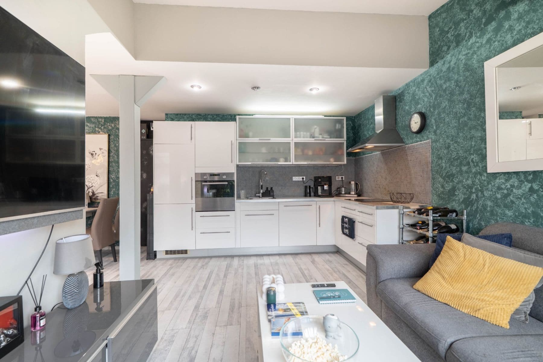 Predaj bytu 3-izbový 100 m², Kováků, Praha, Praha Predaj bytu 3-izbový 100 m², Kováků, Praha, Praha