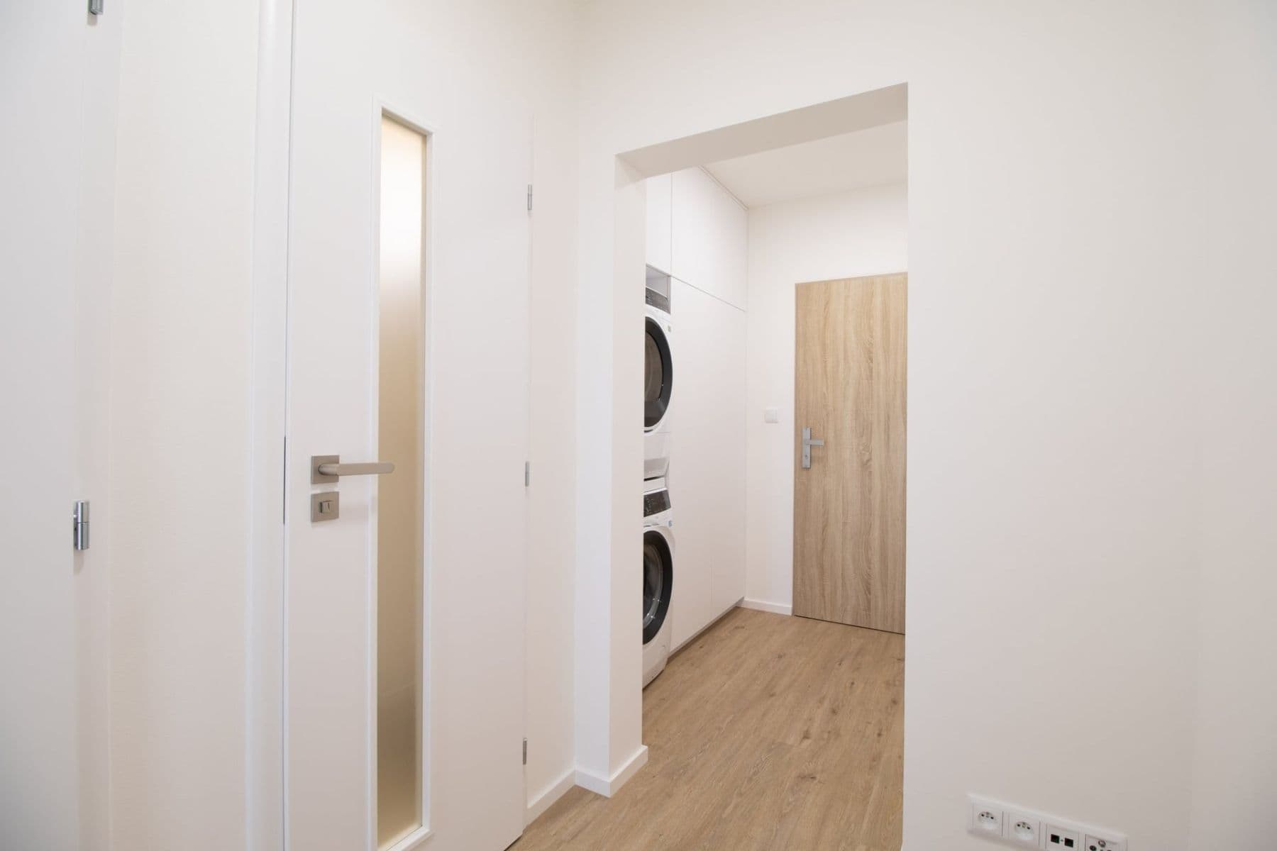 Prenájom bytu 1-izbový 28 m², Nad lesním divadlem, Praha, Praha Prenájom bytu 1-izbový 28 m², Nad lesním divadlem, Praha, Praha