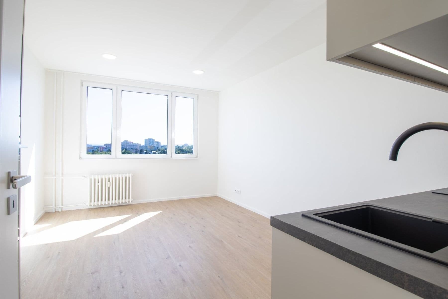 Prenájom bytu 1-izbový 28 m², Nad lesním divadlem, Praha, Praha Prenájom bytu 1-izbový 28 m², Nad lesním divadlem, Praha, Praha