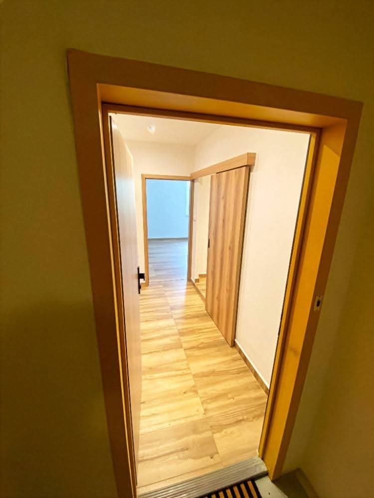 Prenájom bytu 1-izbový 40 m², Boženy Němcové, Jablonec nad Nisou, Liberecký kraj Prenájom bytu 1-izbový 40 m², Boženy Němcové, Jablonec nad Nisou, Liberecký kraj