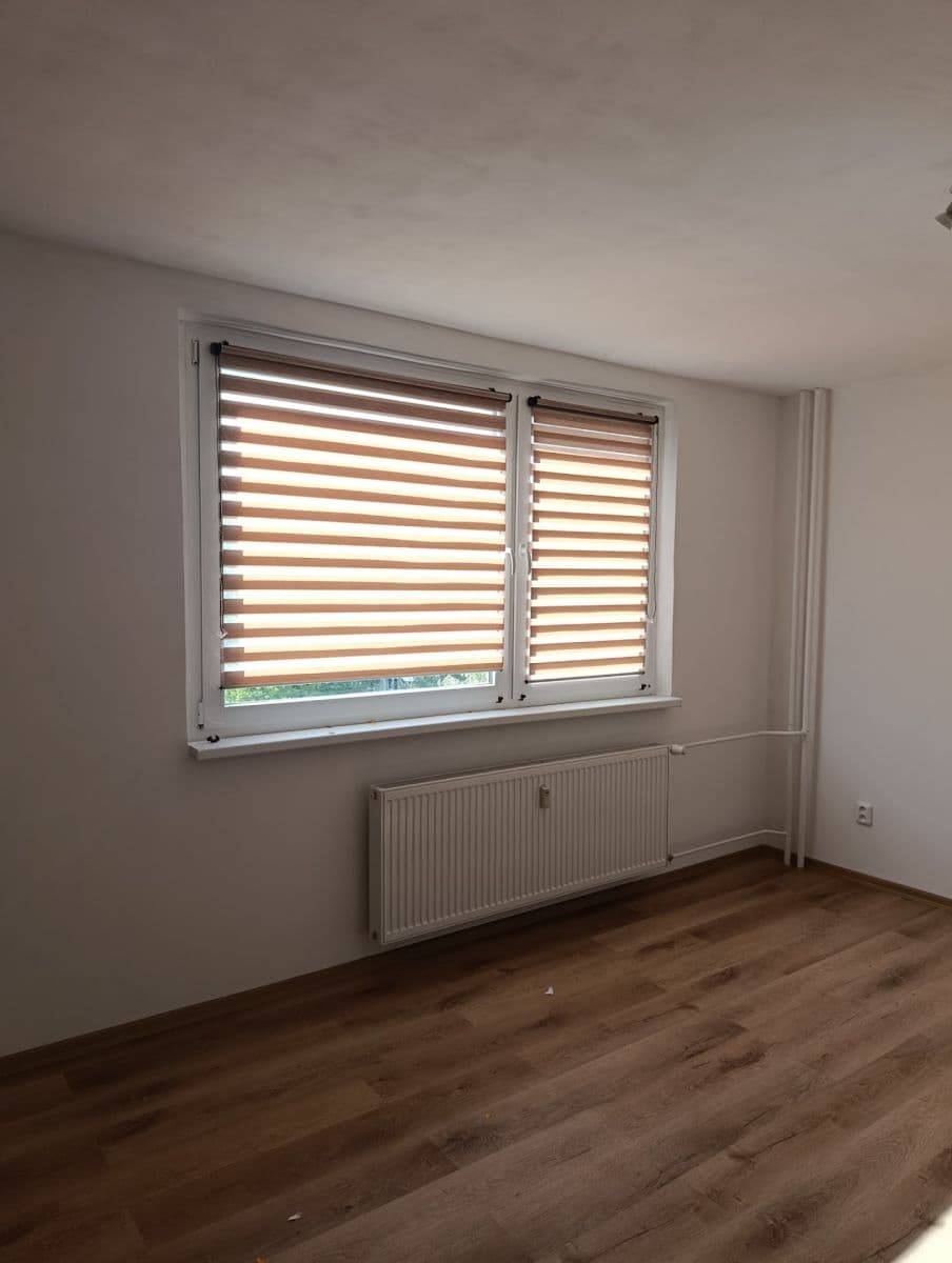 Prenájom bytu 1-izbový 40 m², Boženy Němcové, Jablonec nad Nisou, Liberecký kraj Prenájom bytu 1-izbový 40 m², Boženy Němcové, Jablonec nad Nisou, Liberecký kraj