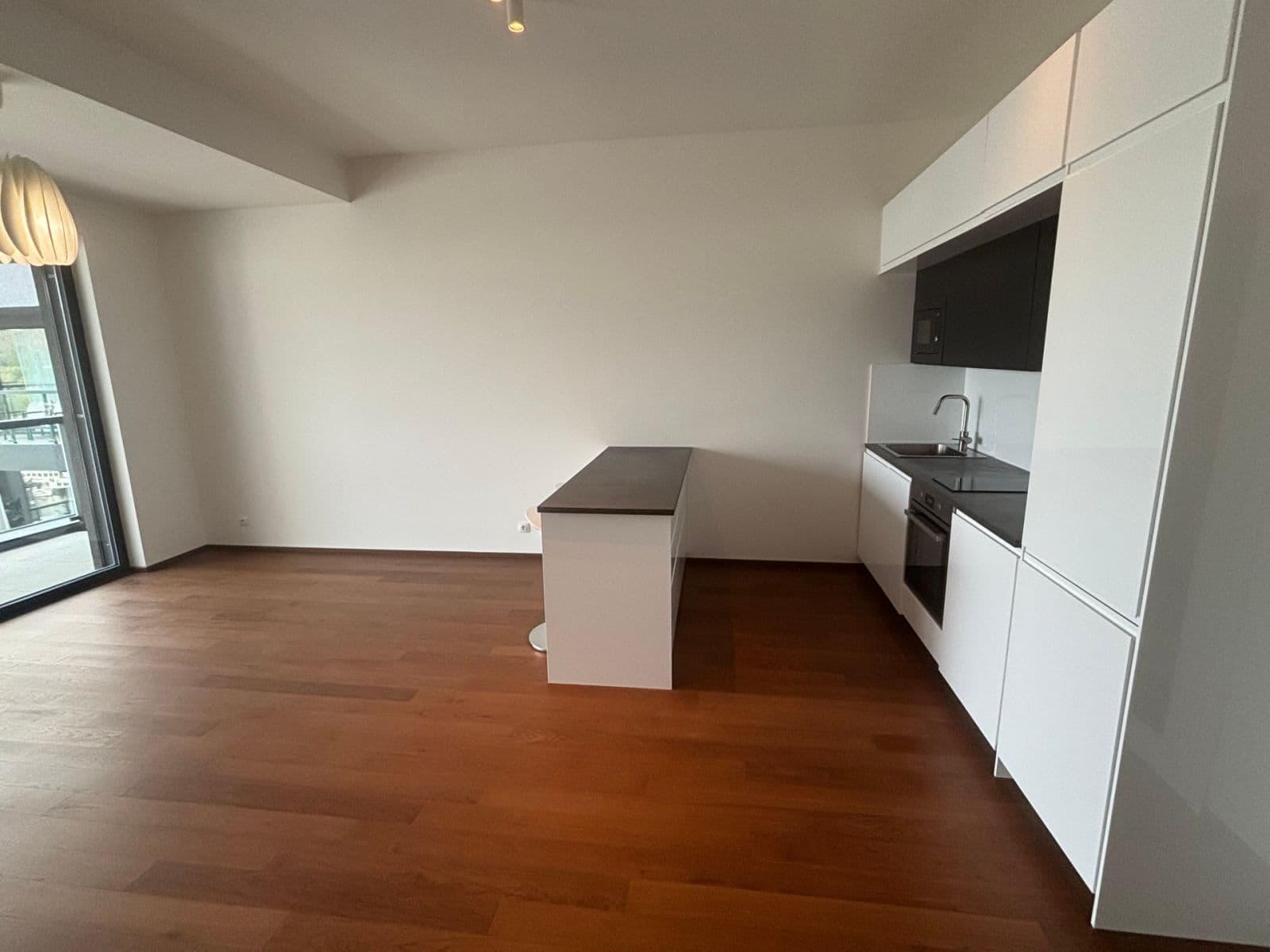 Predaj bytu 2-izbový 65 m², Jankovcova, Praha, Praha Predaj bytu 2-izbový 65 m², Jankovcova, Praha, Praha
