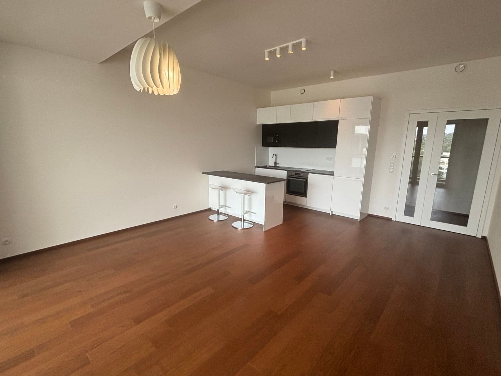 Predaj bytu 2-izbový 65 m², Jankovcova, Praha, Praha Predaj bytu 2-izbový 65 m², Jankovcova, Praha, Praha