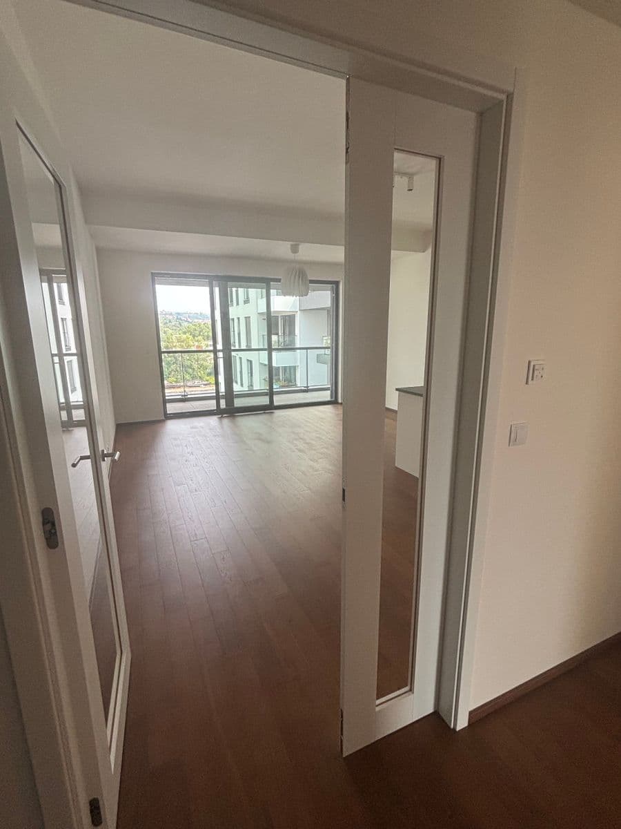 Predaj bytu 2-izbový 65 m², Jankovcova, Praha, Praha Predaj bytu 2-izbový 65 m², Jankovcova, Praha, Praha