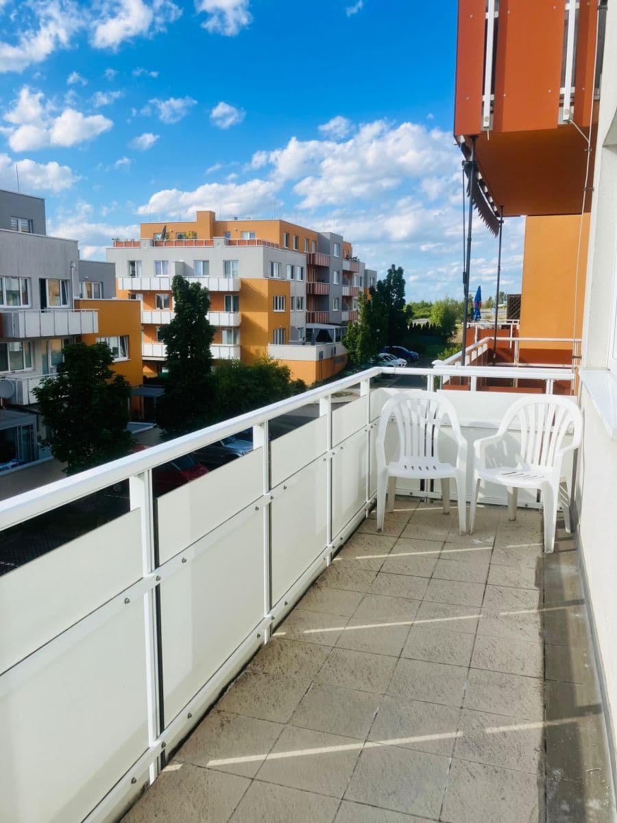 Prenájom bytu 1-izbový 31 m², Sicherova, Praha, Praha Prenájom bytu 1-izbový 31 m², Sicherova, Praha, Praha