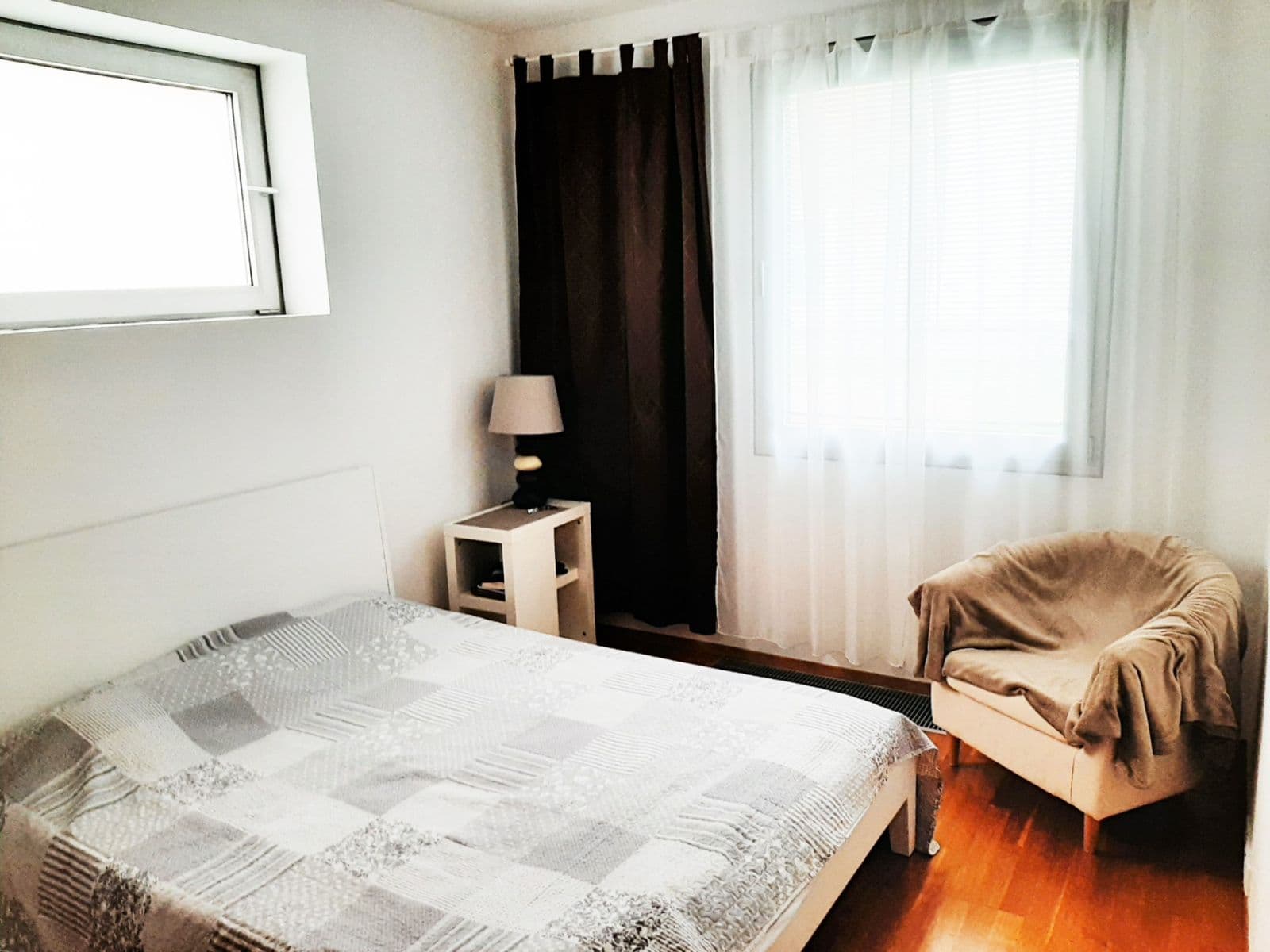 Prenájom bytu 2-izbový 51 m², Korunní, Praha, Praha Prenájom bytu 2-izbový 51 m², Korunní, Praha, Praha