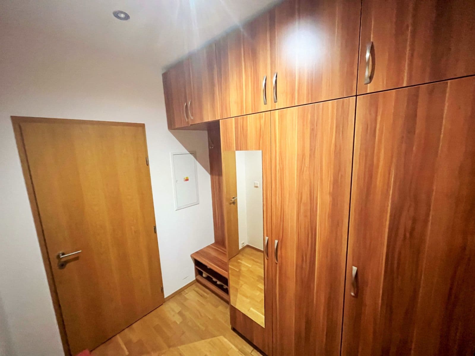 Prenájom bytu 2-izbový 51 m², Korunní, Praha, Praha Prenájom bytu 2-izbový 51 m², Korunní, Praha, Praha