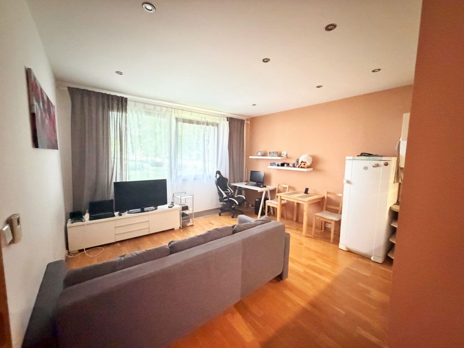 Prenájom bytu 2-izbový 51 m², Korunní, Praha, Praha Prenájom bytu 2-izbový 51 m², Korunní, Praha, Praha