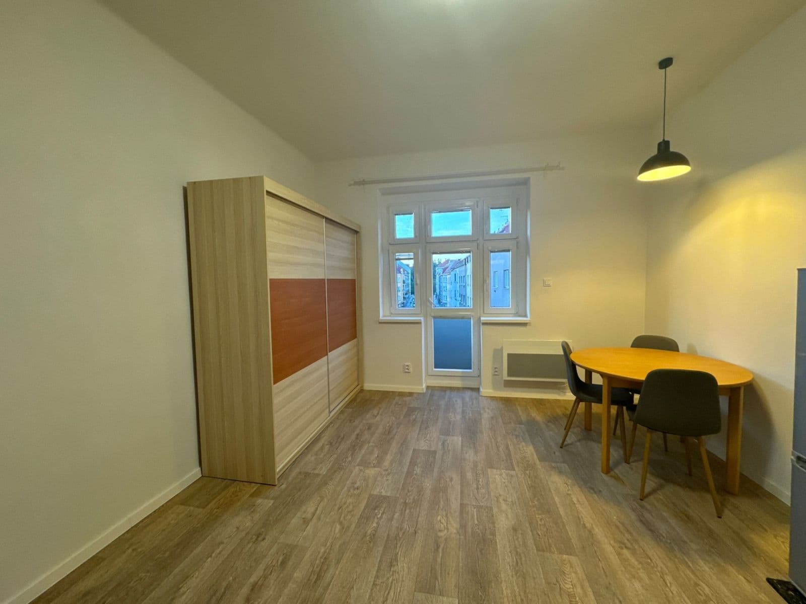 Prenájom bytu 1-izbový 34 m², Nad Primaskou, Praha, Praha Prenájom bytu 1-izbový 34 m², Nad Primaskou, Praha, Praha