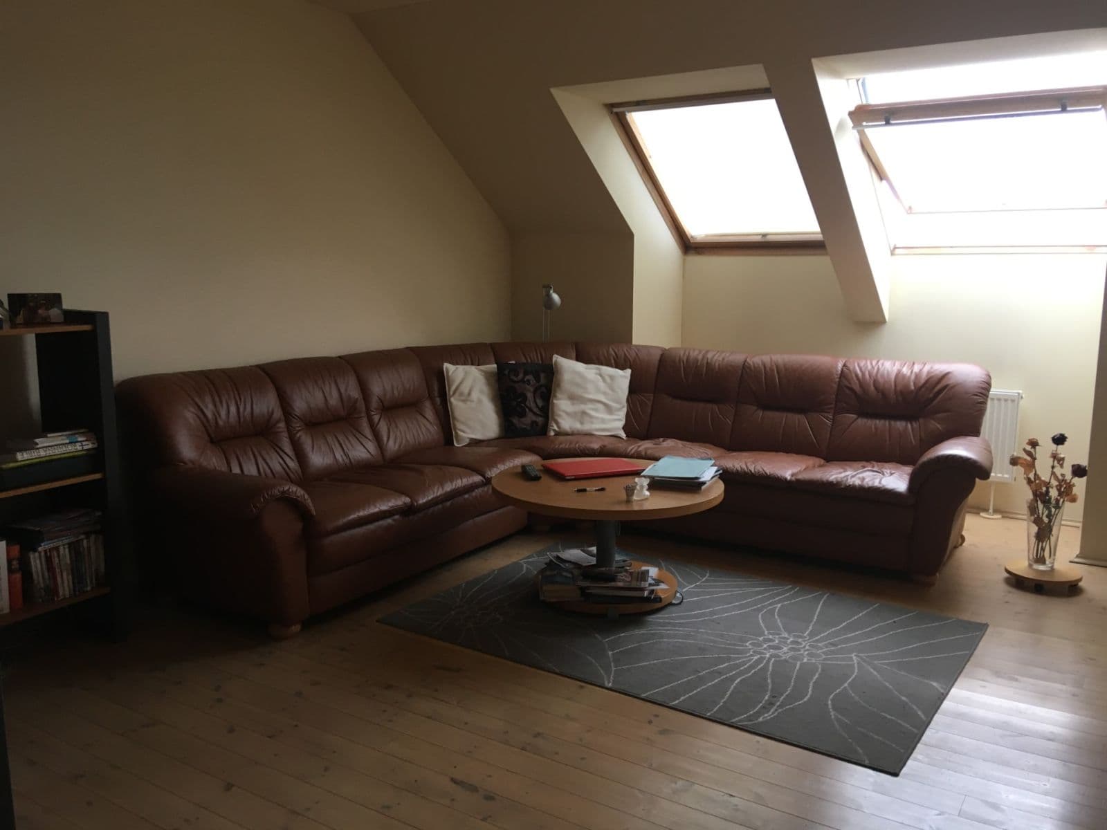 Prenájom bytu 4-izbový 94 m², K Horoměřicům, Praha, Praha Prenájom bytu 4-izbový 94 m², K Horoměřicům, Praha, Praha