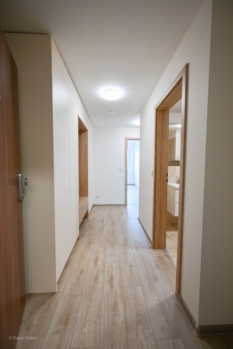 Predaj bytu 2-izbový 60 m², Strančická, Praha, Praha Predaj bytu 2-izbový 60 m², Strančická, Praha, Praha
