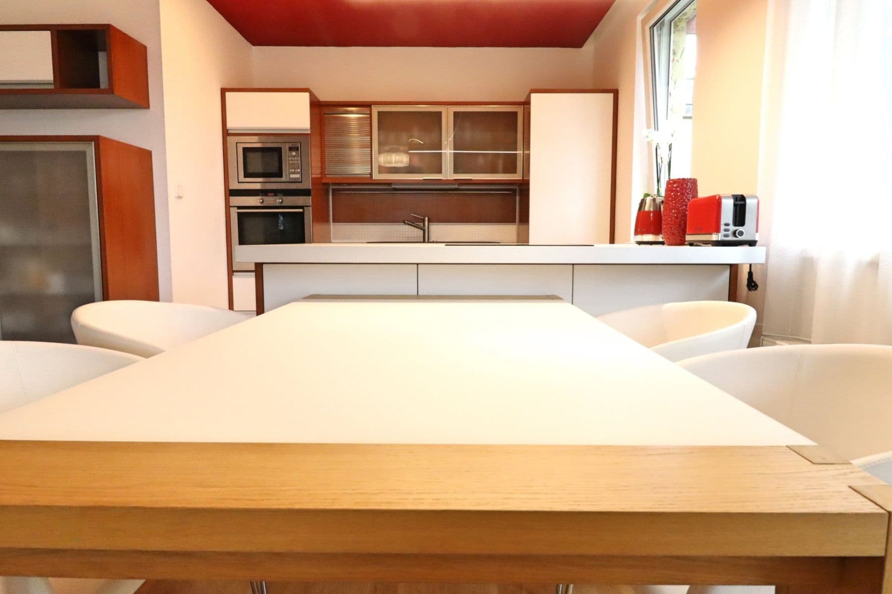 Prenájom bytu 4-izbový 97 m², Werichova, Praha, Praha Prenájom bytu 4-izbový 97 m², Werichova, Praha, Praha