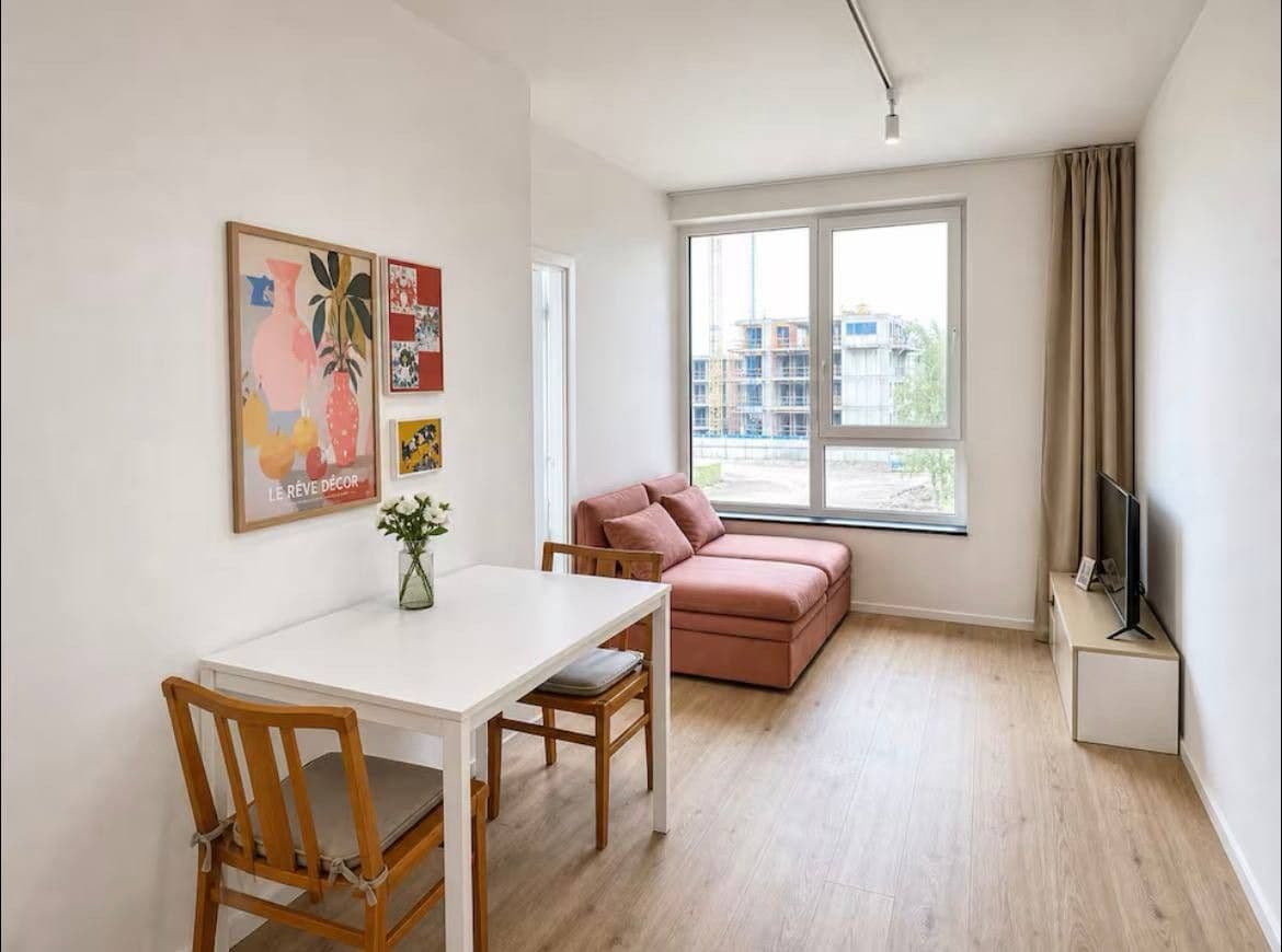 Prenájom bytu 2-izbový 39 m², U Komína, Praha, Praha Prenájom bytu 2-izbový 39 m², U Komína, Praha, Praha