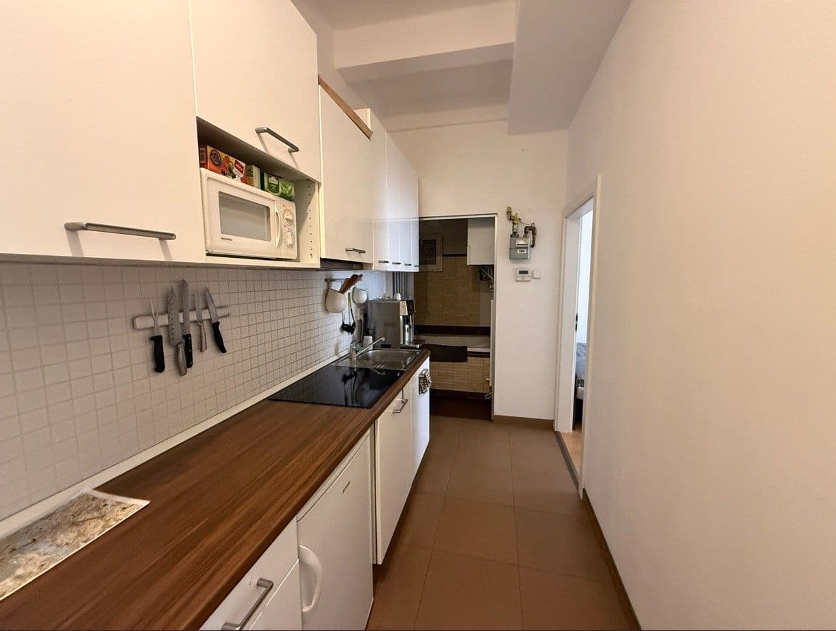 Prenájom bytu 2-izbový 50 m², Kralická, Praha, Praha Prenájom bytu 2-izbový 50 m², Kralická, Praha, Praha