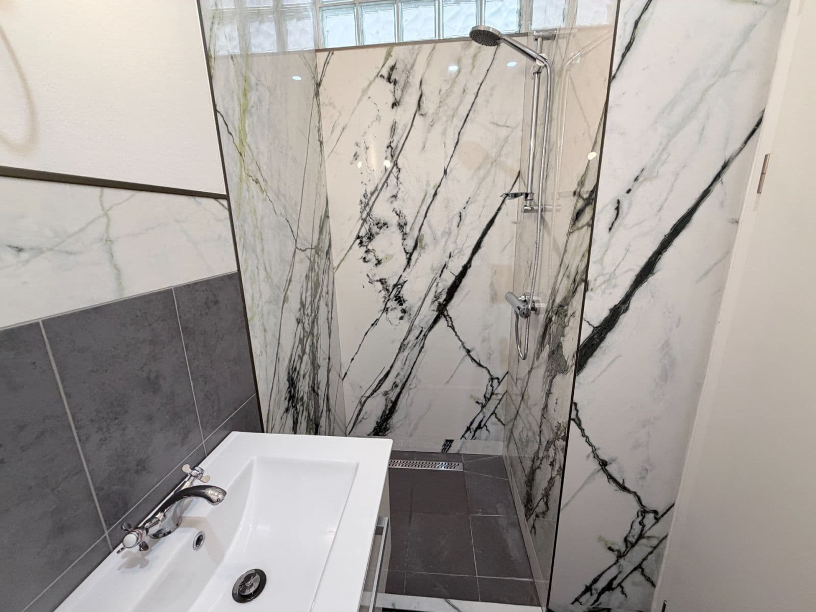Prenájom bytu 1-izbový 28 m², Tyršova, Škvorec, Středočeský kraj Prenájom bytu 1-izbový 28 m², Tyršova, Škvorec, Středočeský kraj