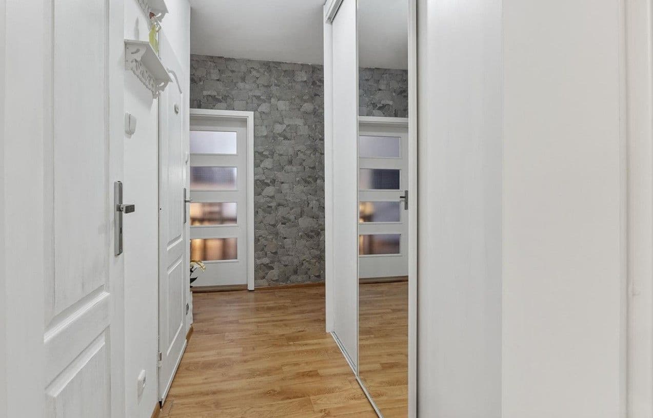 Predaj bytu 2-izbový 52 m², Družby, Duchcov, Ústecký kraj Predaj bytu 2-izbový 52 m², Družby, Duchcov, Ústecký kraj