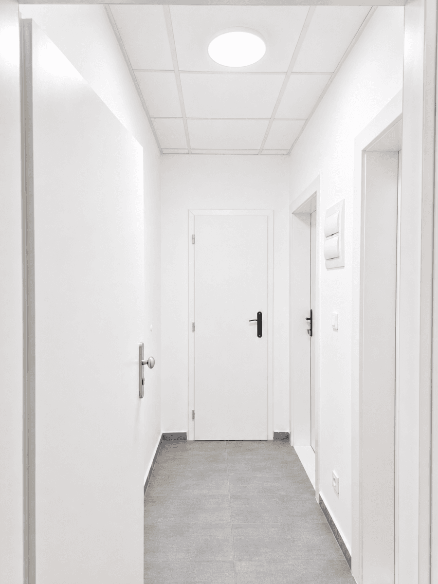Prenájom bytu 1-izbový 38 m², K Linhartu, Karlovy Vary, Karlovarský kraj Prenájom bytu 1-izbový 38 m², K Linhartu, Karlovy Vary, Karlovarský kraj