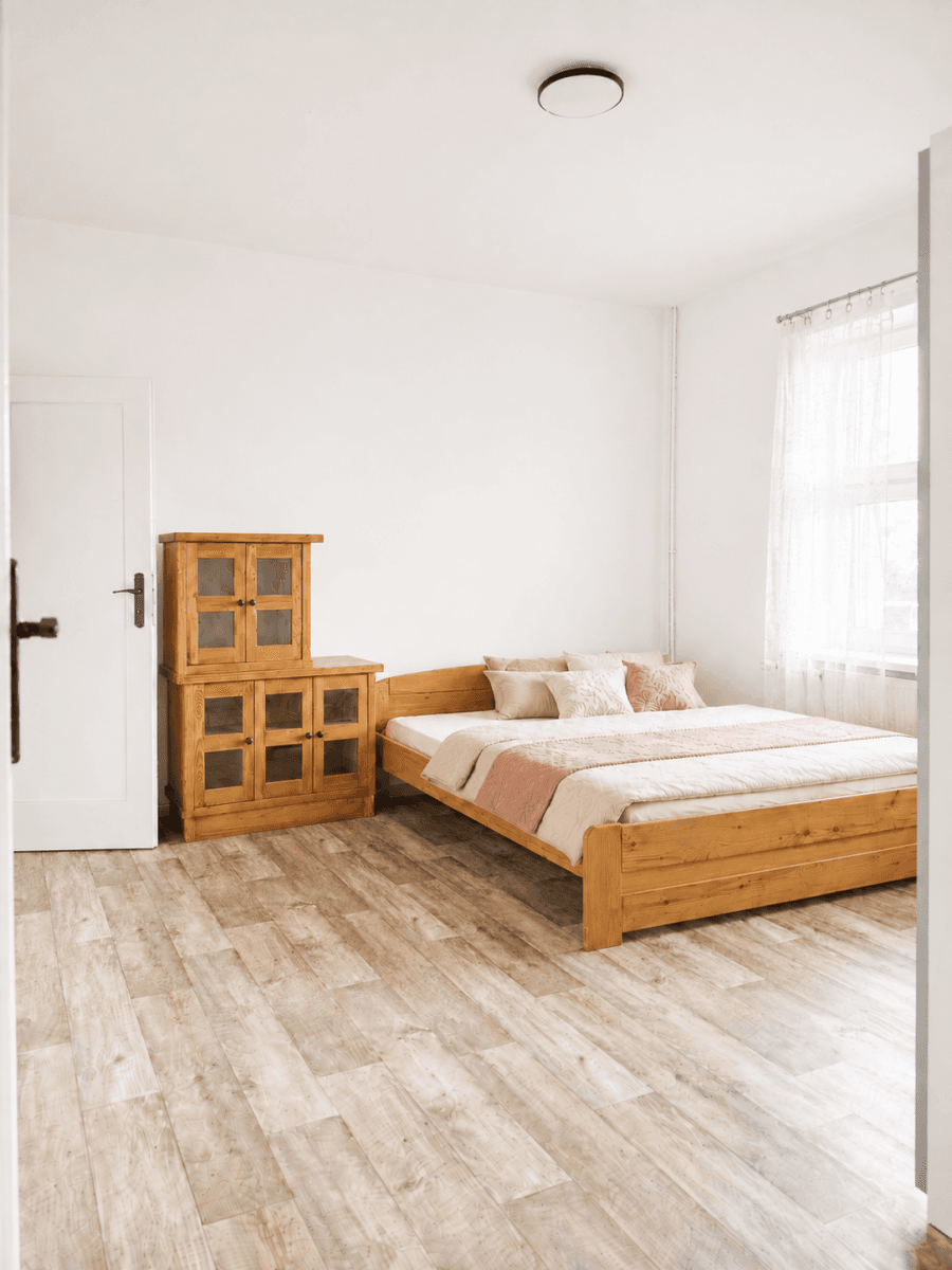 Prenájom bytu 1-izbový 38 m², K Linhartu, Karlovy Vary, Karlovarský kraj Prenájom bytu 1-izbový 38 m², K Linhartu, Karlovy Vary, Karlovarský kraj