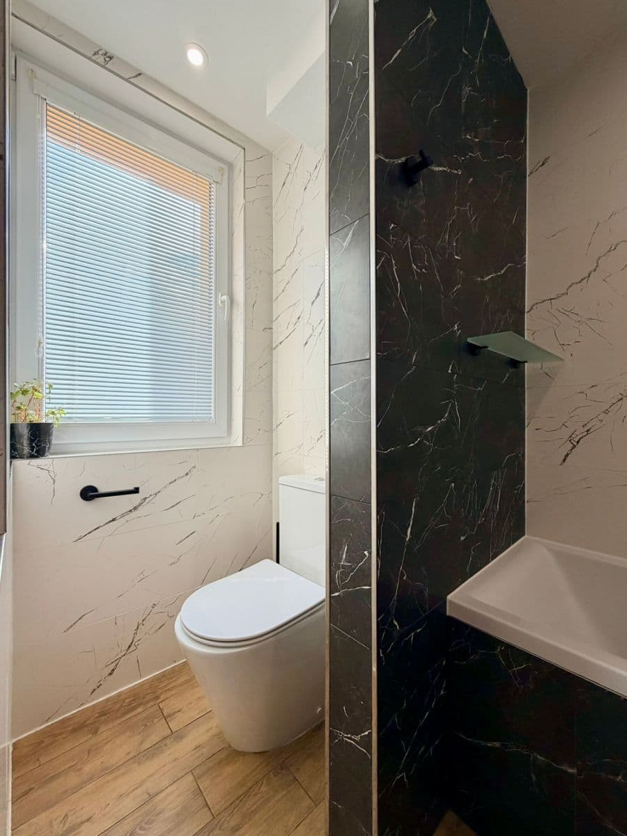 Predaj bytu 3-izbový 72 m², Boršovská, České Budějovice, Jihočeský kraj Predaj bytu 3-izbový 72 m², Boršovská, České Budějovice, Jihočeský kraj