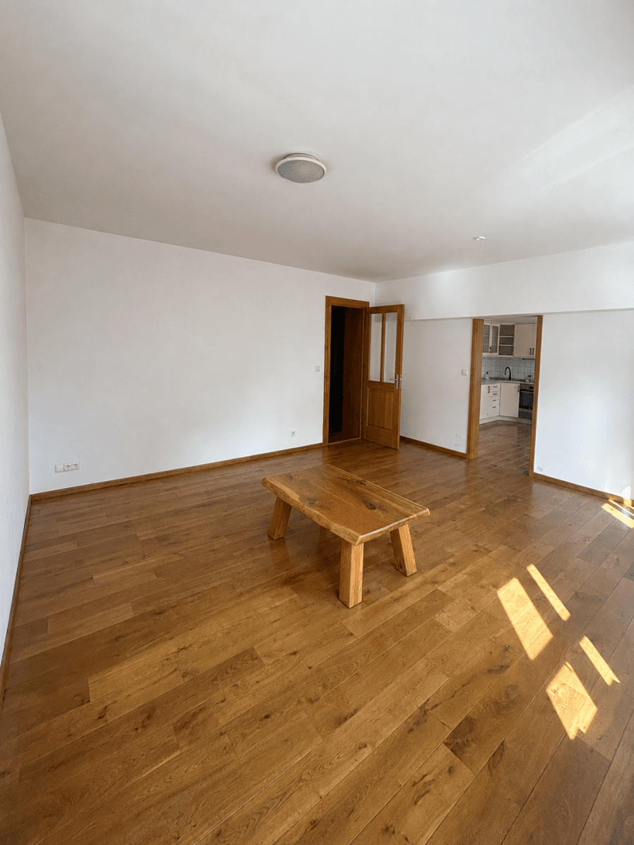 Prenájom bytu 3-izbový 119 m², Sadová, Písek, Jihočeský kraj Prenájom bytu 3-izbový 119 m², Sadová, Písek, Jihočeský kraj