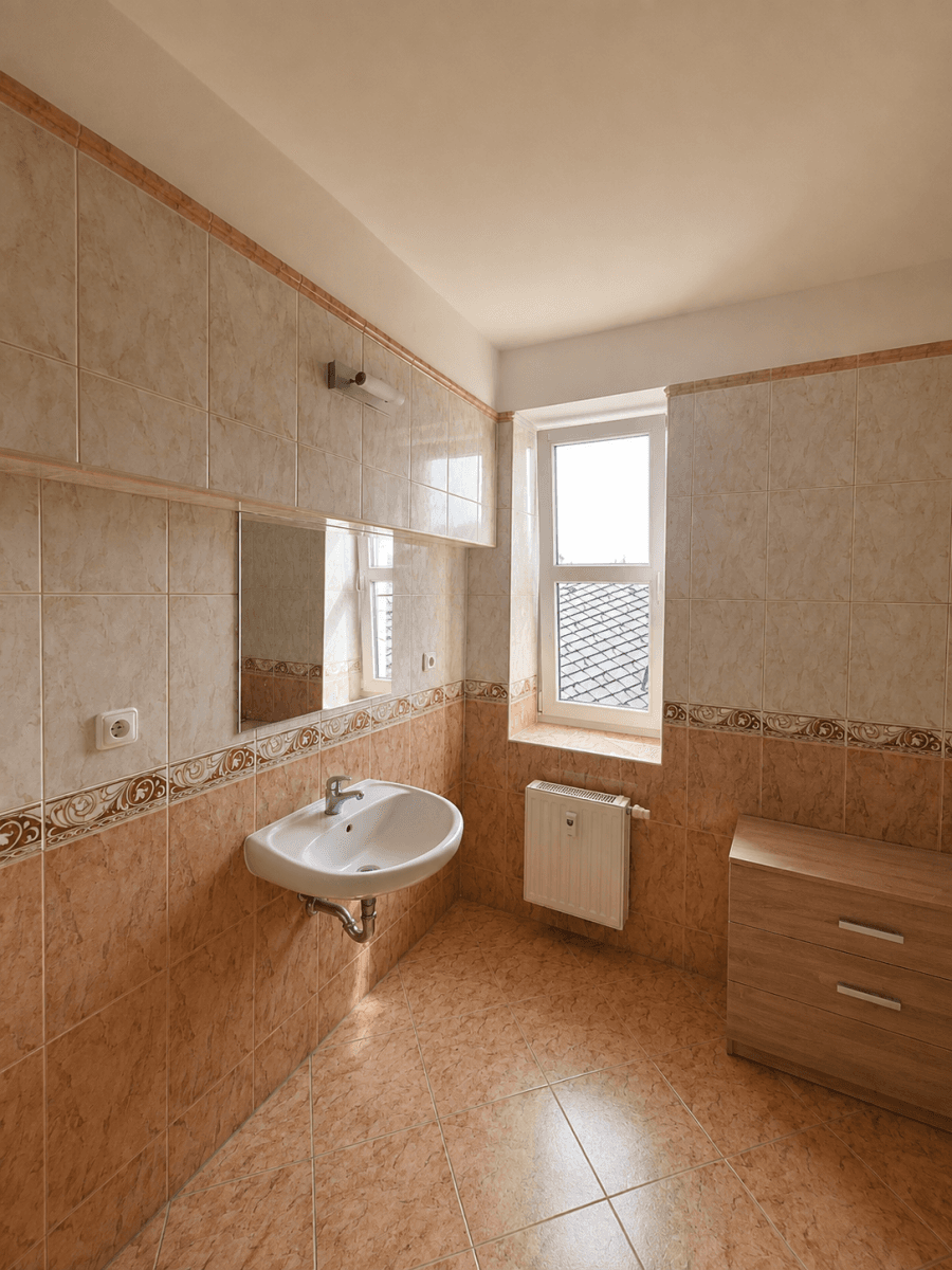 Prenájom bytu 3-izbový 119 m², Sadová, Písek, Jihočeský kraj Prenájom bytu 3-izbový 119 m², Sadová, Písek, Jihočeský kraj