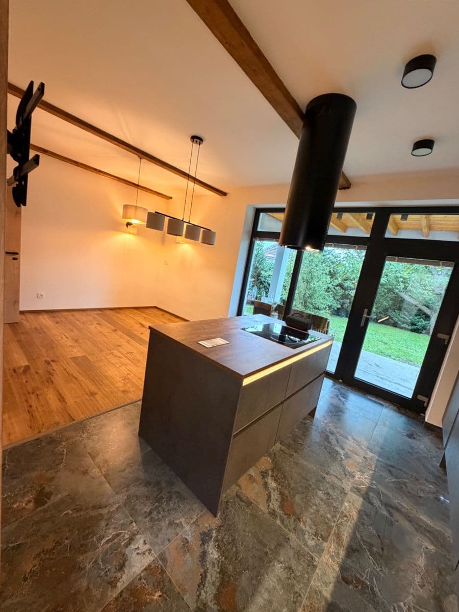 Prenájom bytu 2-izbový 60 m², Pod Fialkou, Praha, Praha Prenájom bytu 2-izbový 60 m², Pod Fialkou, Praha, Praha
