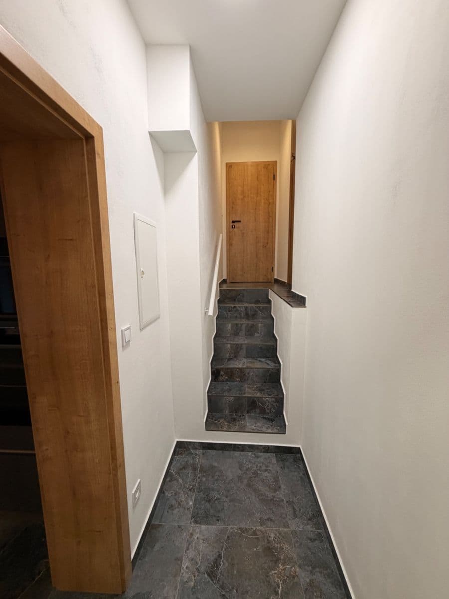 Prenájom bytu 2-izbový 60 m², Pod Fialkou, Praha, Praha Prenájom bytu 2-izbový 60 m², Pod Fialkou, Praha, Praha