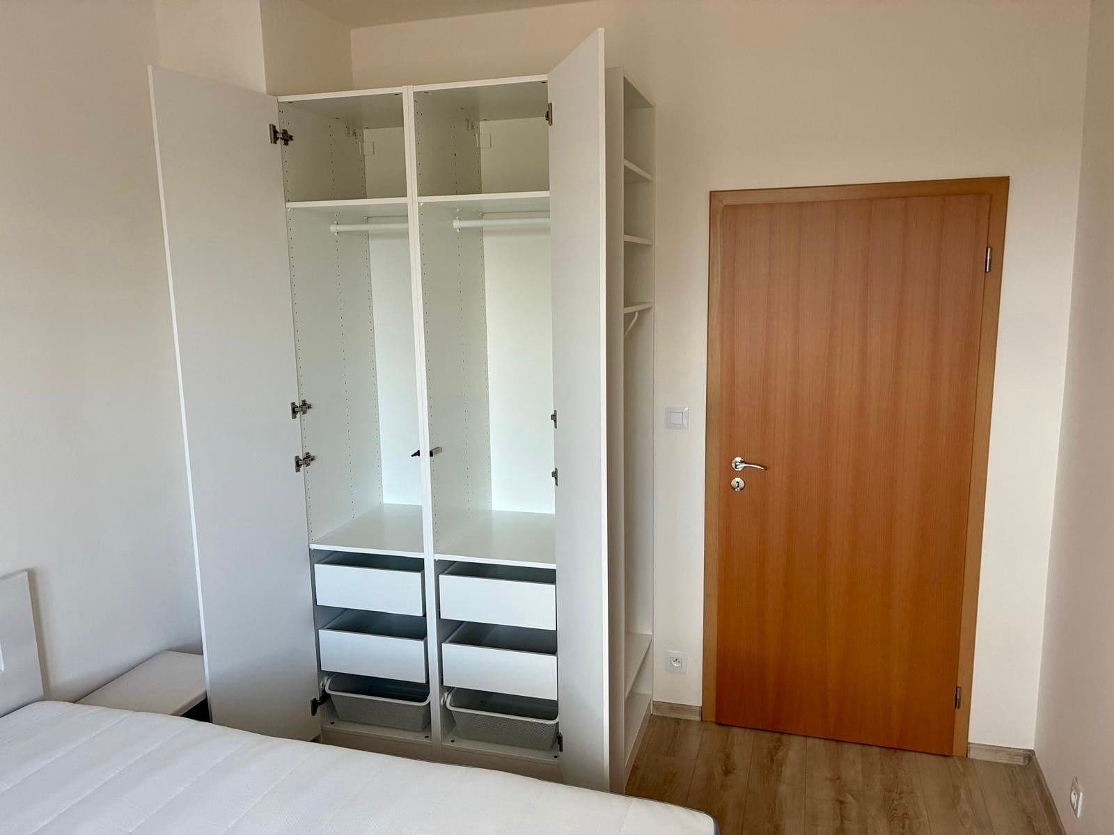 Prenájom bytu 2-izbový 62 m², U Strouhy, Vestec, Středočeský kraj Prenájom bytu 2-izbový 62 m², U Strouhy, Vestec, Středočeský kraj