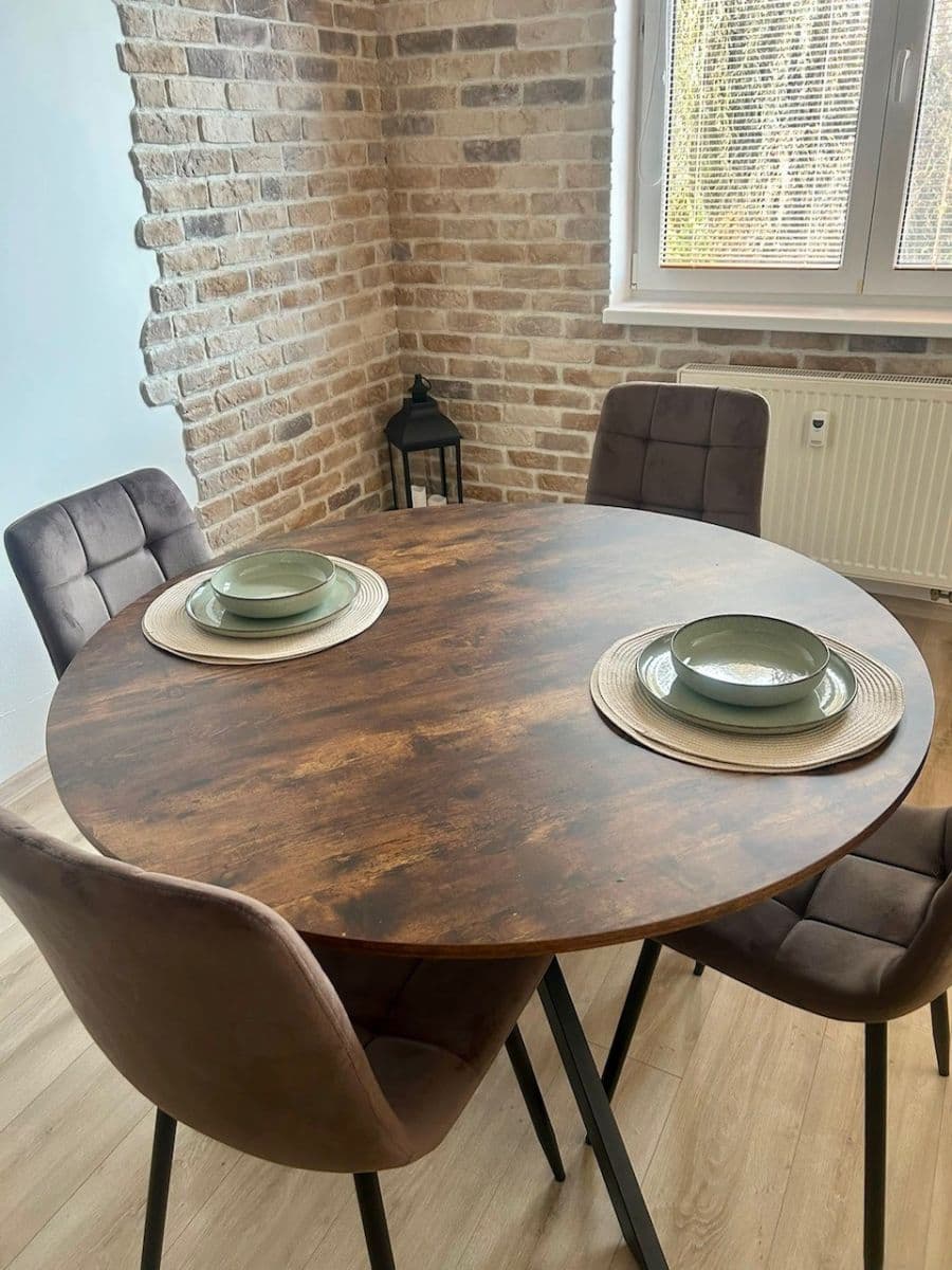Prenájom bytu 2-izbový 62 m², U Strouhy, Vestec, Středočeský kraj Prenájom bytu 2-izbový 62 m², U Strouhy, Vestec, Středočeský kraj