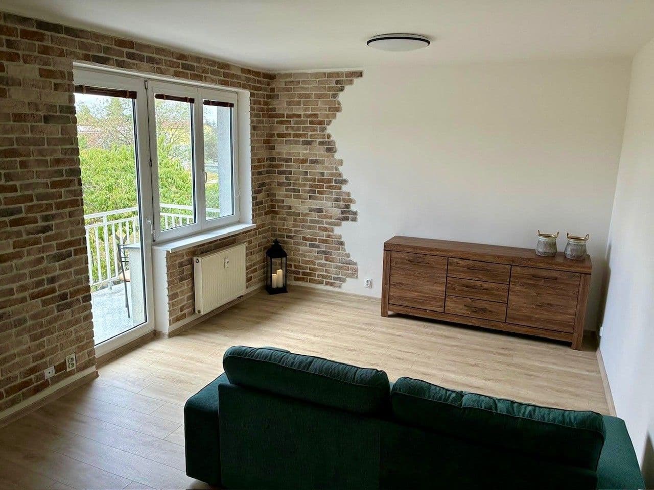 Prenájom bytu 2-izbový 62 m², U Strouhy, Vestec, Středočeský kraj Prenájom bytu 2-izbový 62 m², U Strouhy, Vestec, Středočeský kraj