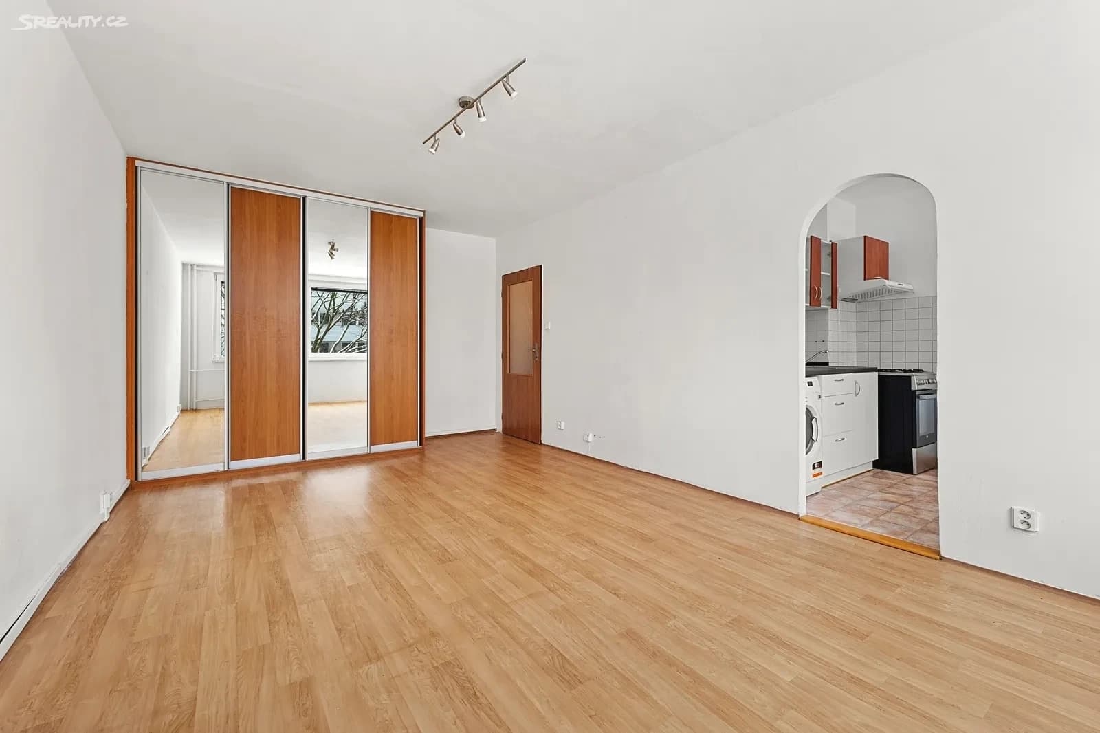 Prenájom bytu 1-izbový 33 m², Habrová, Praha, Praha Prenájom bytu 1-izbový 33 m², Habrová, Praha, Praha