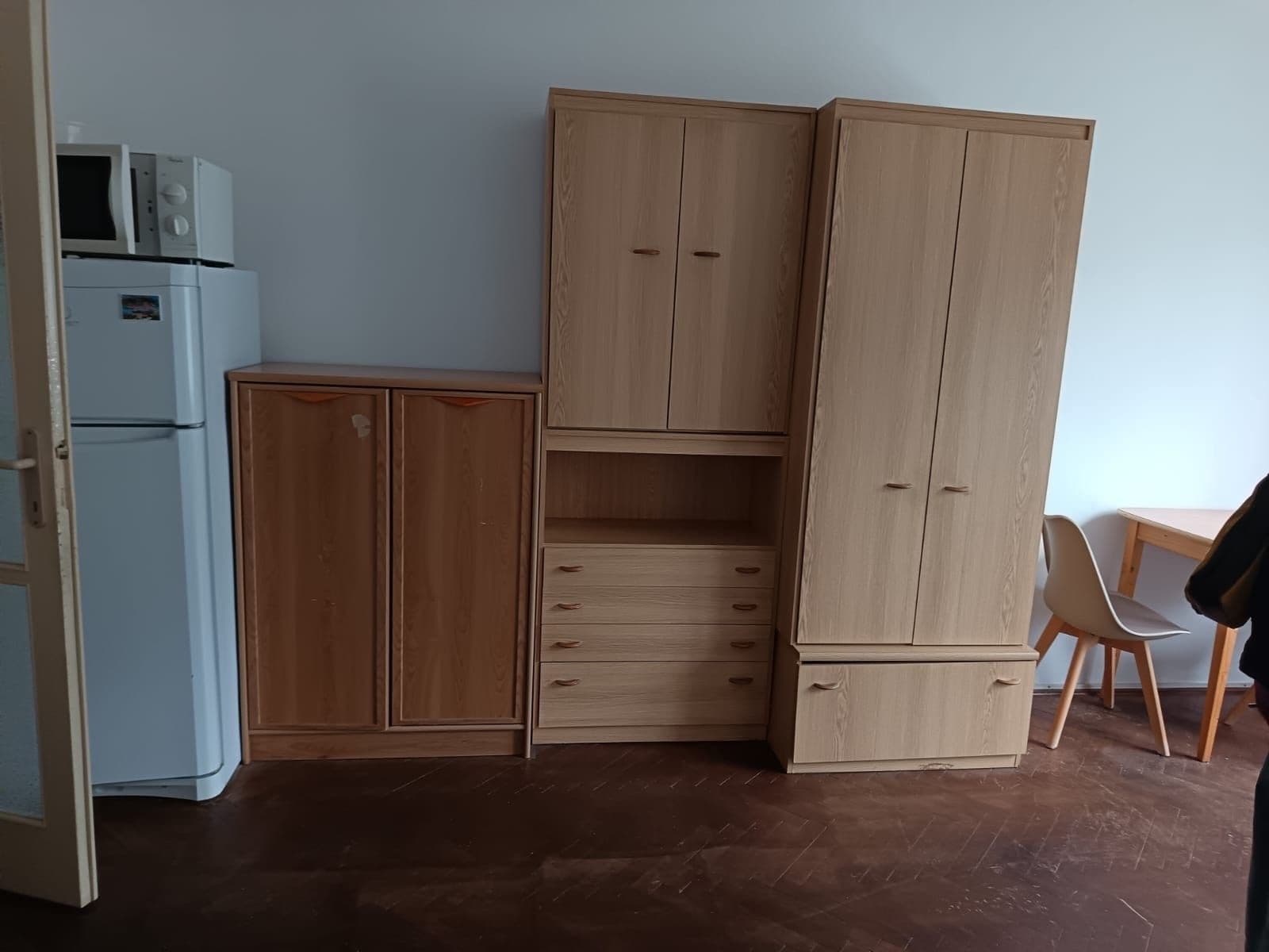 Prenájom bytu 1-izbový 28 m², Jeremenkova, Praha, Praha Prenájom bytu 1-izbový 28 m², Jeremenkova, Praha, Praha