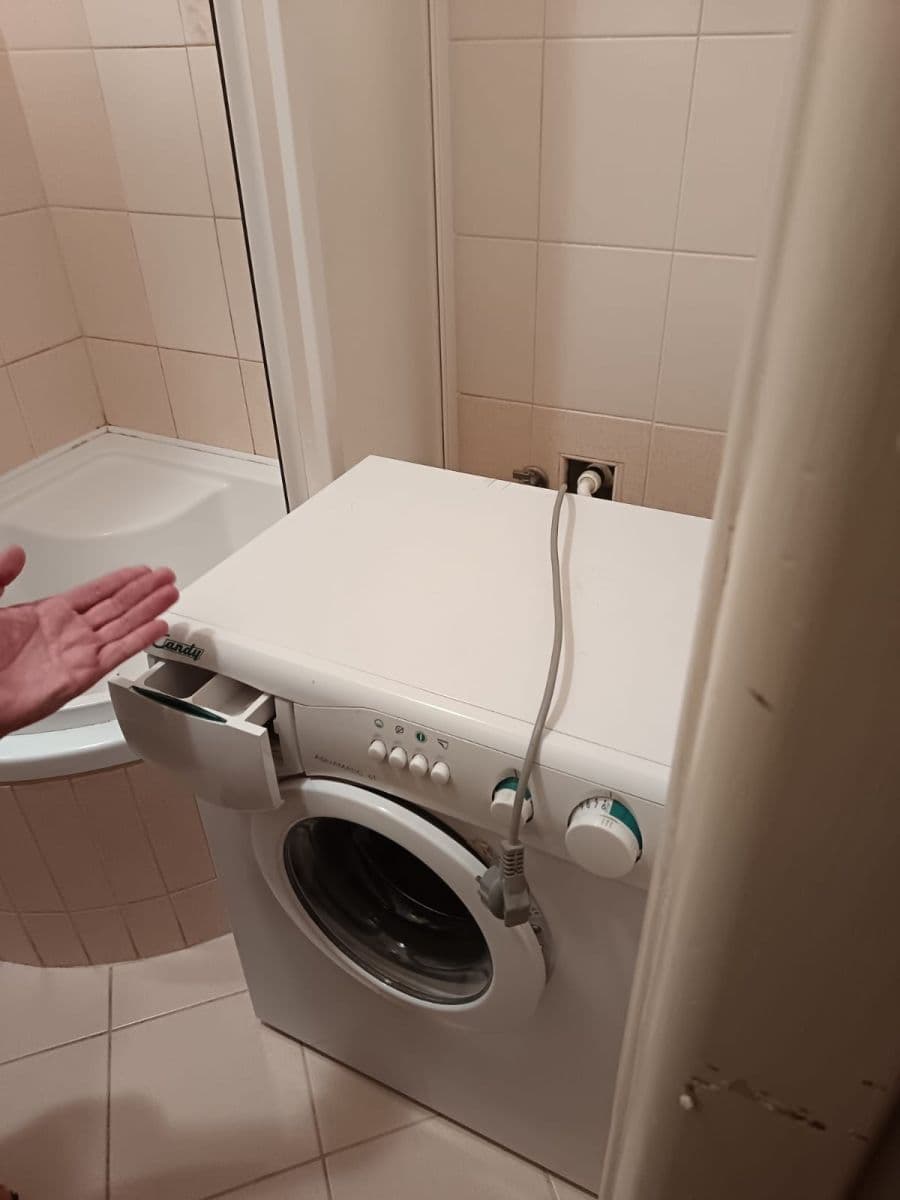 Prenájom bytu 1-izbový 28 m², Jeremenkova, Praha, Praha Prenájom bytu 1-izbový 28 m², Jeremenkova, Praha, Praha