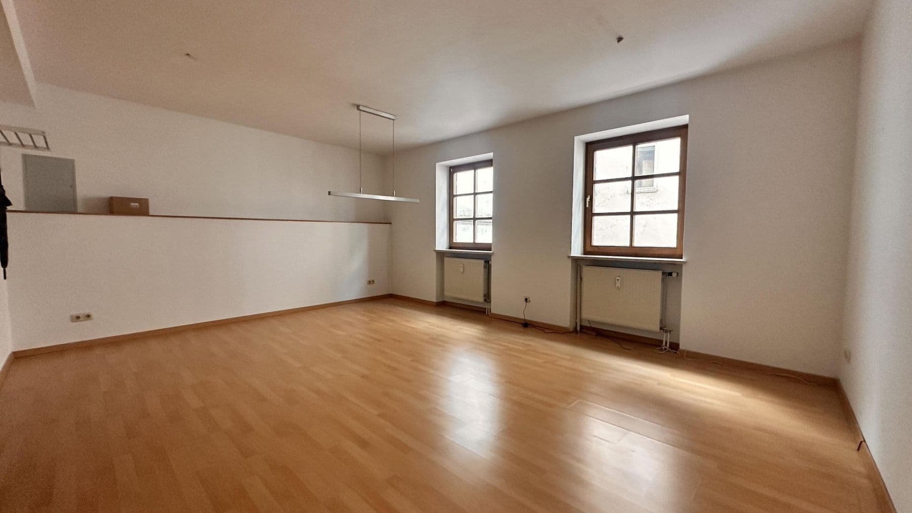 Predaj kancelárie 87 m², Max-Josefs-Platz 12a, Rosenheim, Bavorsko Predaj kancelárie 87 m², Max-Josefs-Platz 12a, Rosenheim, Bavorsko