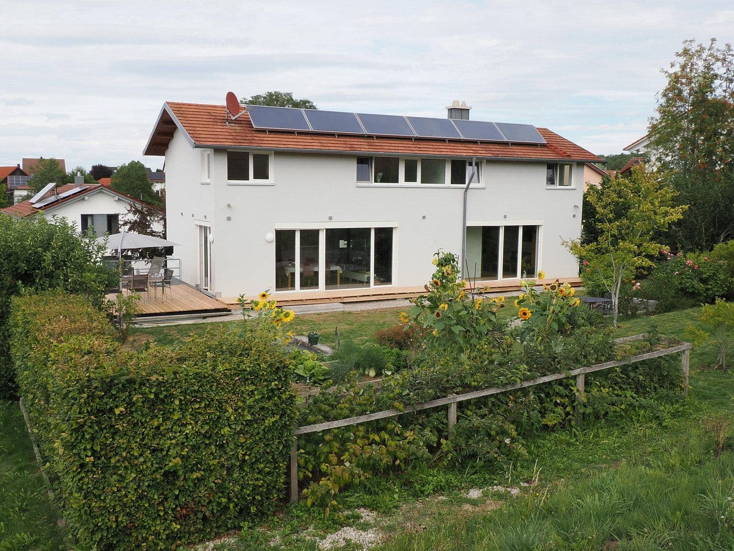 Predaj domu 204 m², pozemok 723 m², Hohenkammer, Bavorsko Predaj domu 204 m², pozemok 723 m², Hohenkammer, Bavorsko