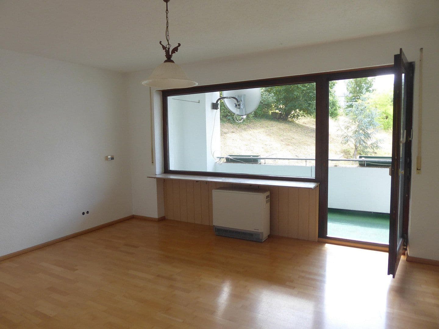 Predaj bytu 3-izbový 91 m², Alte Straße 24, Höfen an der Enz, Bádensko-Wurttembersko Predaj bytu 3-izbový 91 m², Alte Straße 24, Höfen an der Enz, Bádensko-Wurttembersko