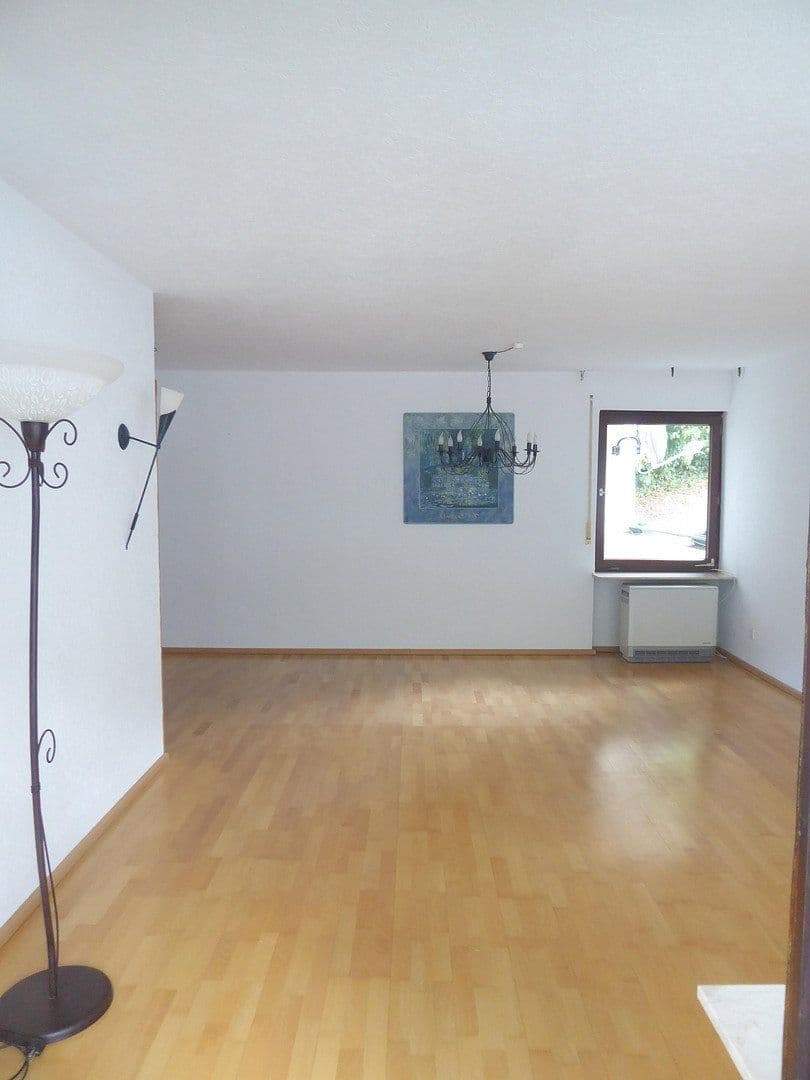 Predaj bytu 3-izbový 91 m², Alte Straße 24, Höfen an der Enz, Bádensko-Wurttembersko Predaj bytu 3-izbový 91 m², Alte Straße 24, Höfen an der Enz, Bádensko-Wurttembersko