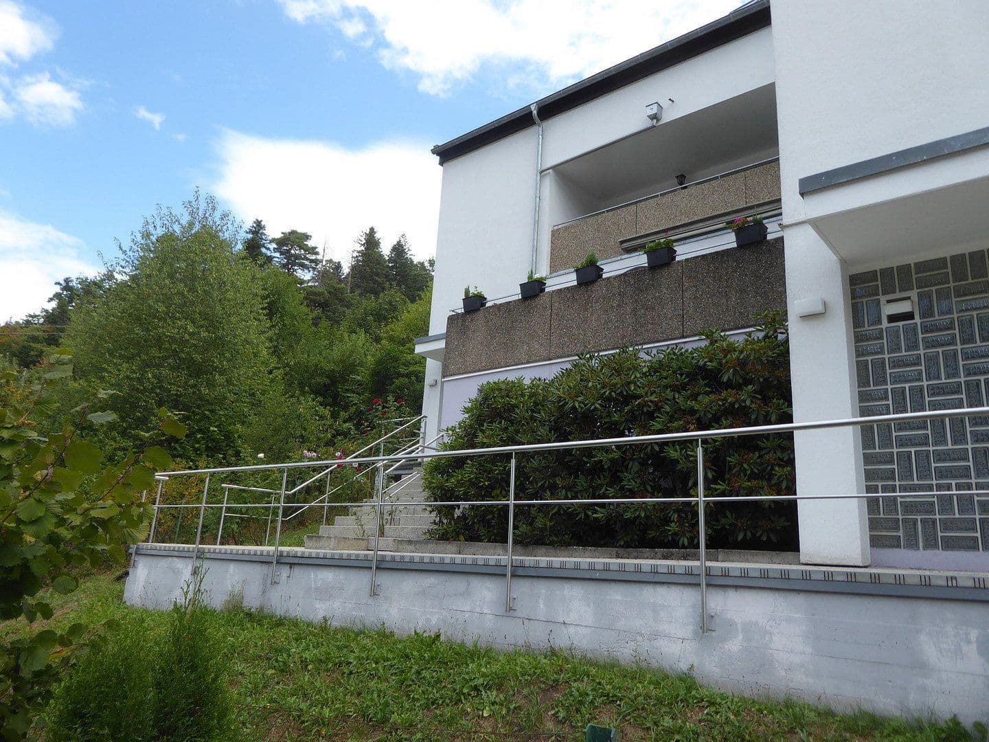 Predaj bytu 3-izbový 91 m², Alte Straße 24, Höfen an der Enz, Bádensko-Wurttembersko Predaj bytu 3-izbový 91 m², Alte Straße 24, Höfen an der Enz, Bádensko-Wurttembersko