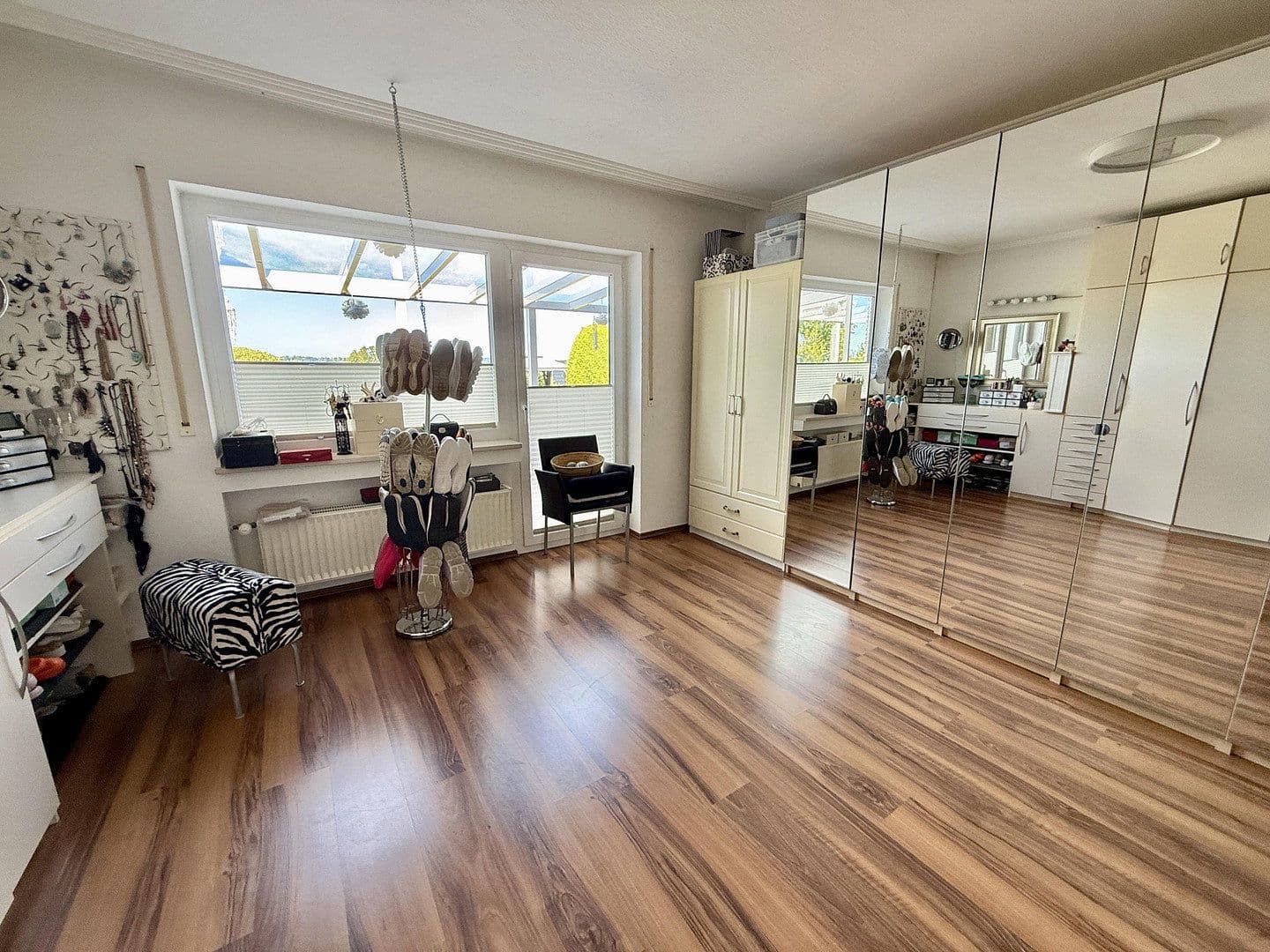 Predaj domu 199 m², pozemok 780 m², Neunkirchen-Seelscheid, Severné Porýnie - Westfálsko Predaj domu 199 m², pozemok 780 m², Neunkirchen-Seelscheid, Severné Porýnie - Westfálsko