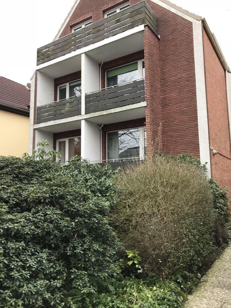 Prenájom bytu 1-izbový 35 m², Bremen, Brémy Prenájom bytu 1-izbový 35 m², Bremen, Brémy