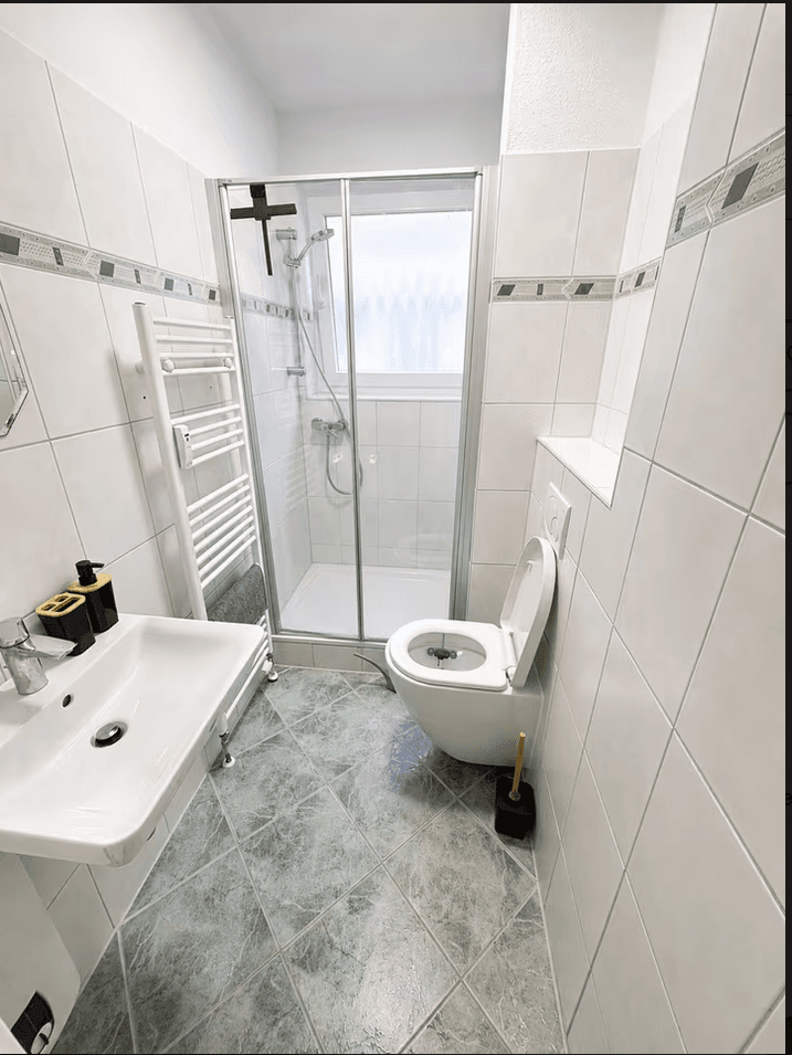 Prenájom bytu 1-izbový 35 m², Bremen, Brémy Prenájom bytu 1-izbový 35 m², Bremen, Brémy